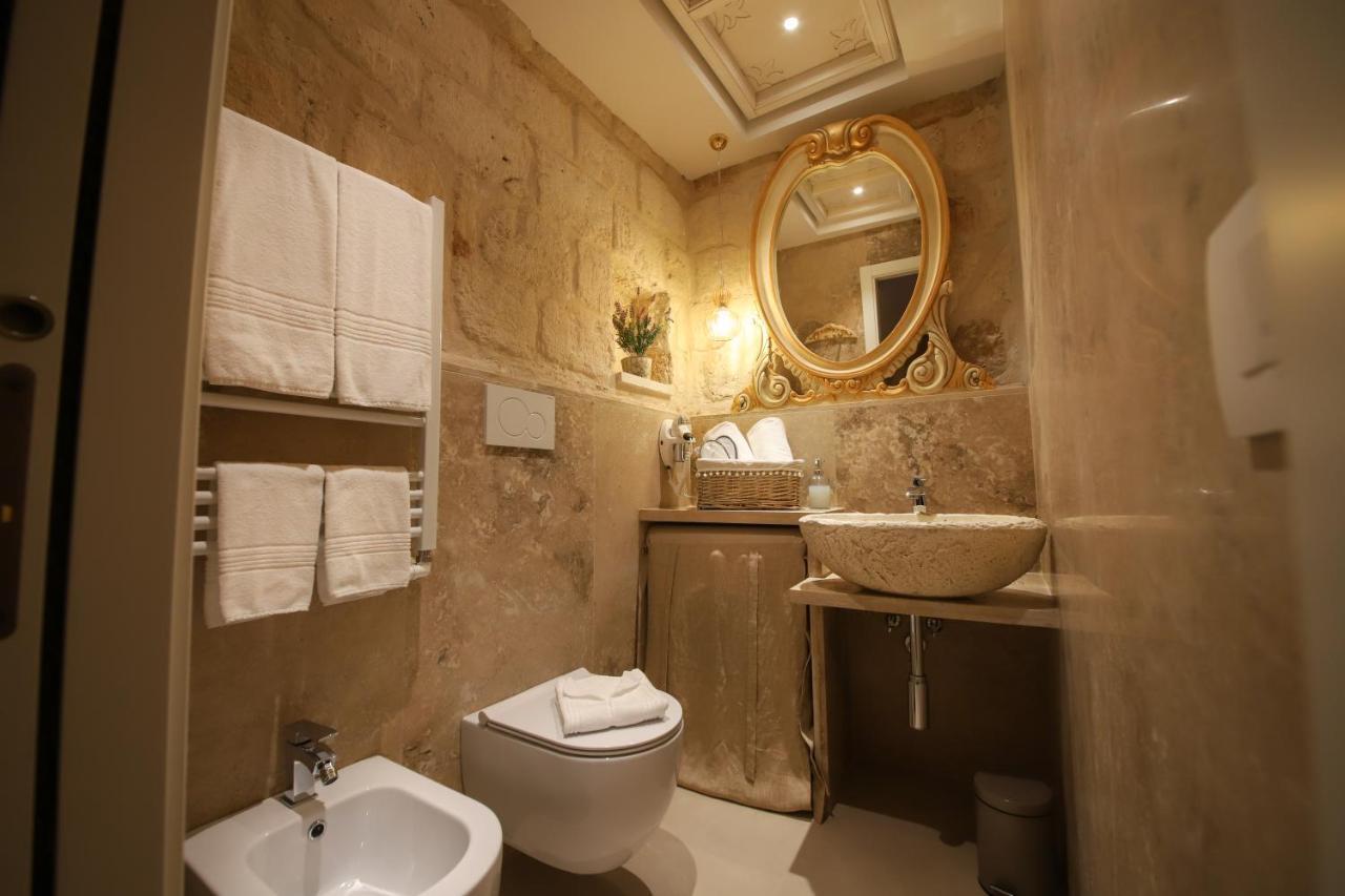 Palazzo Stapane Home Suite 9 - Luxury Living Monopoli Bagian luar foto